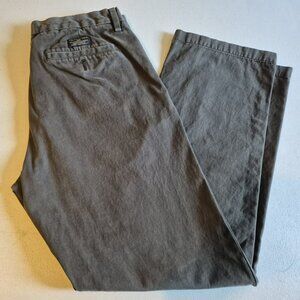Banana Republic Gavin Chino in Khaki Green Size 32